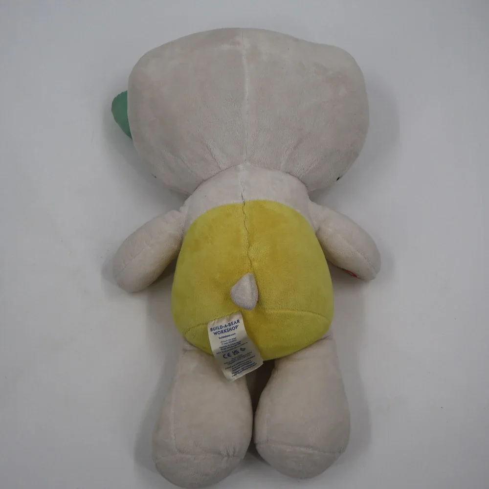 Build-A-Bear cuddle up